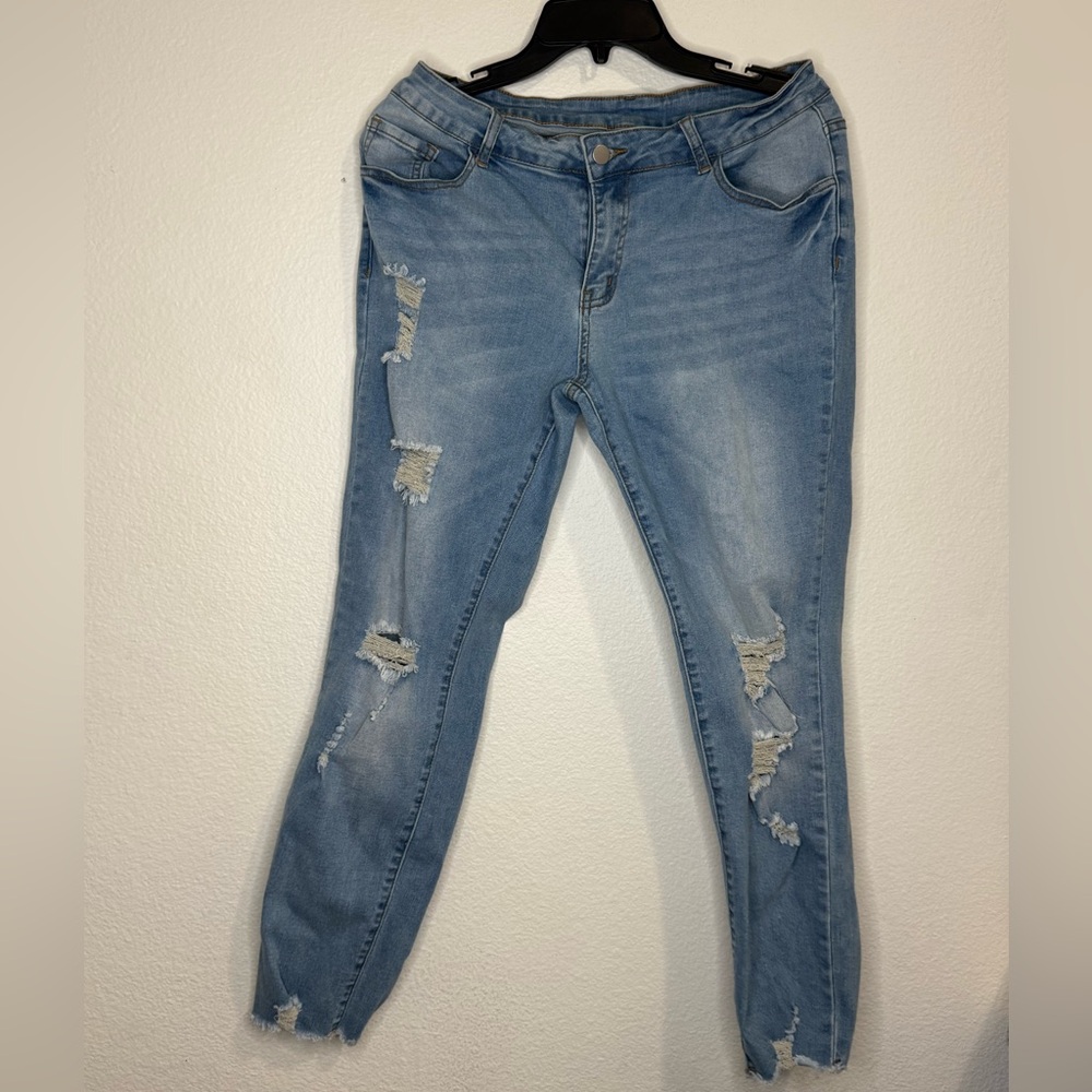 Light Blue Distressed Women’s Skinny Jeans